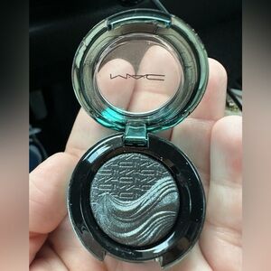 Limited Edition/Rare MAC Cosmetics Extra Dimension Eye Shadow -Legendary Lure